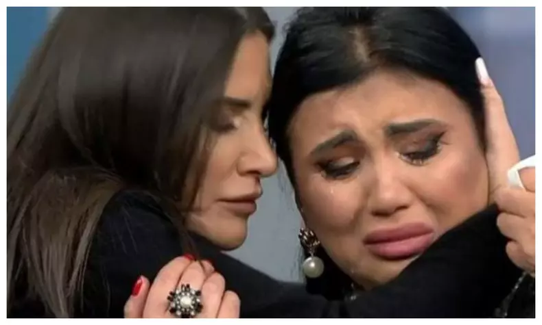 adriana-bahmuteanu-mara-banica