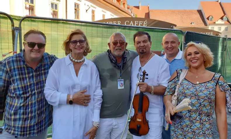 228200001_5978580292183495_3631786353383713150_n