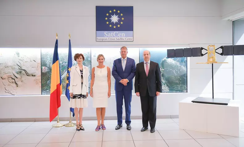 Carmen Iohannis Klaus Iohannis vizita Centru Satelitar UE
