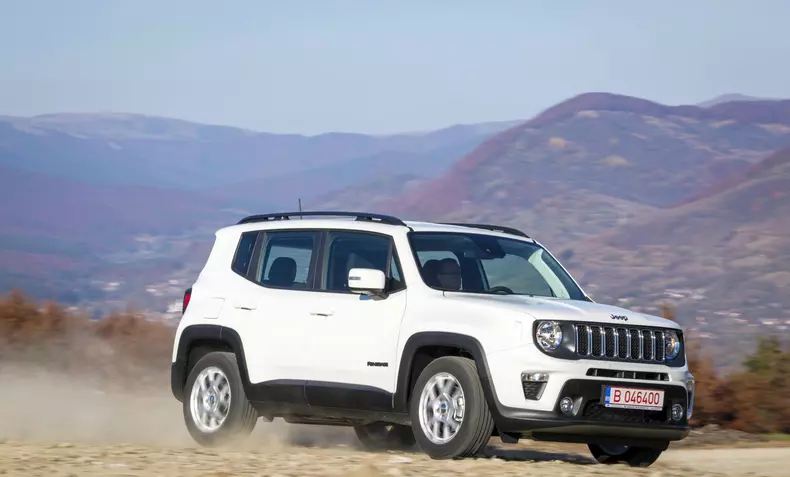 Jeep Renegade 020