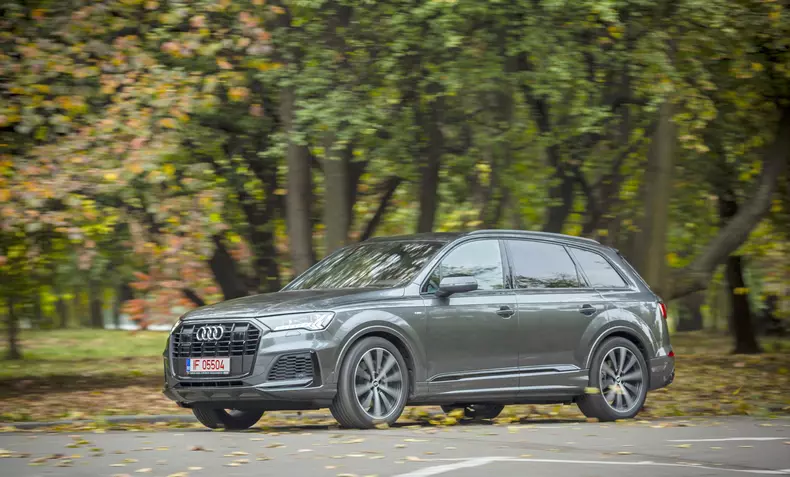 Audi Q7 011