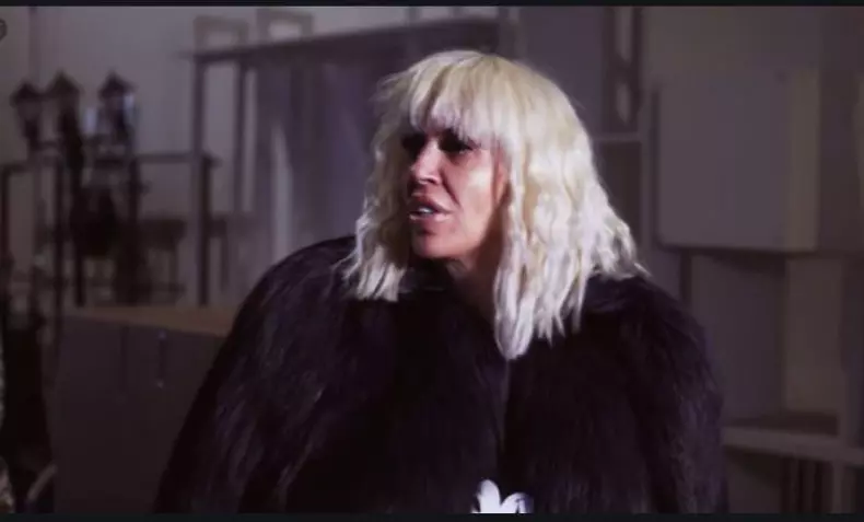 Raluca-Bădulescu-nemachiată