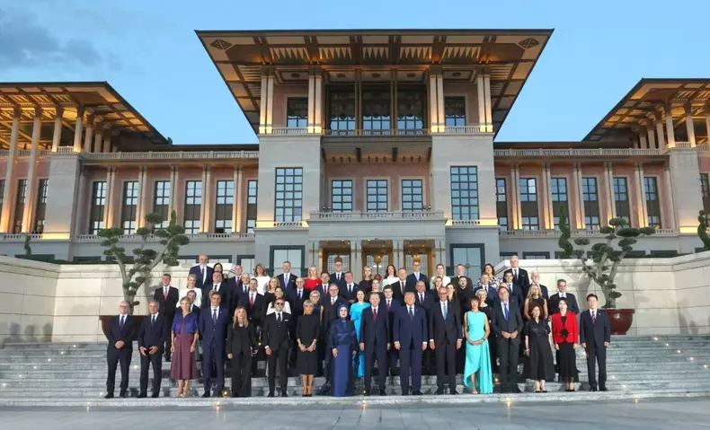 Mirabela Grădinaru la Summitul NATO (1)