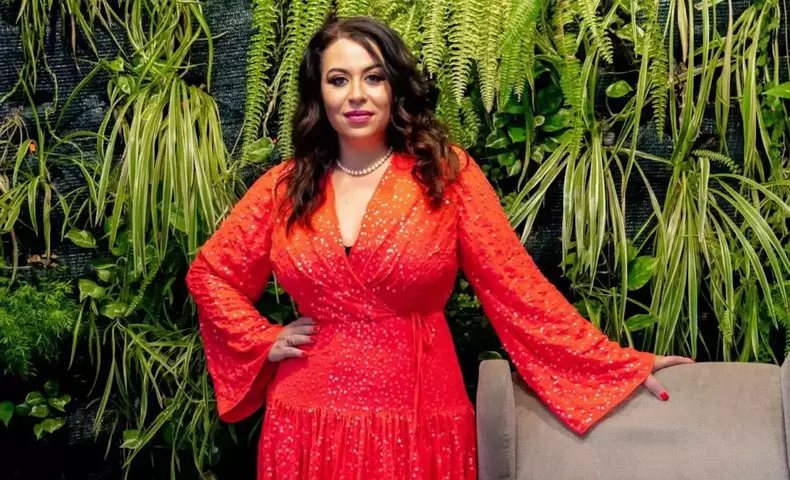 oana-roman-1024x622-1