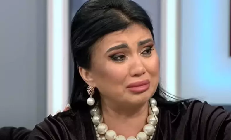 adriana bahmuteanu 2