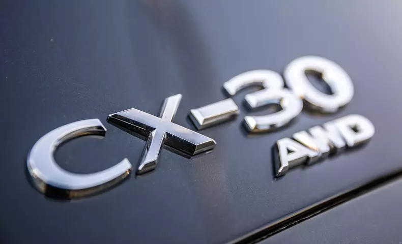 Test Drive Mazda CX-30 Skyactiv X 010