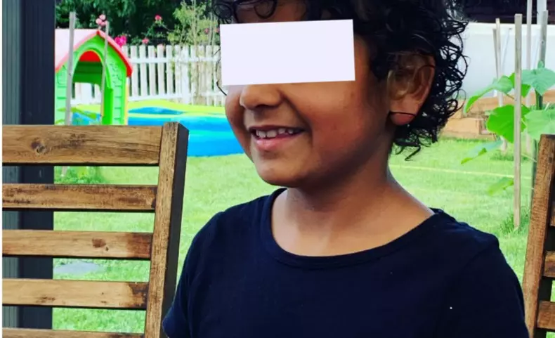 Povestea emoționantă a fetiței adoptate de Dana Nălbaru