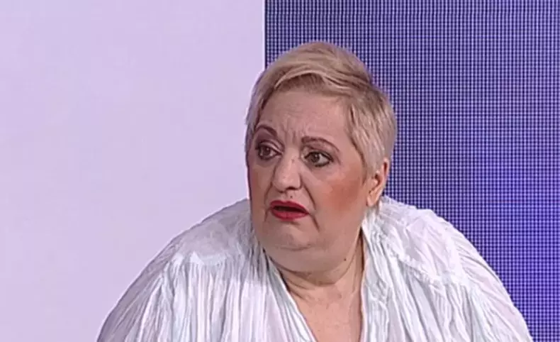 Marinela Chelaru8
