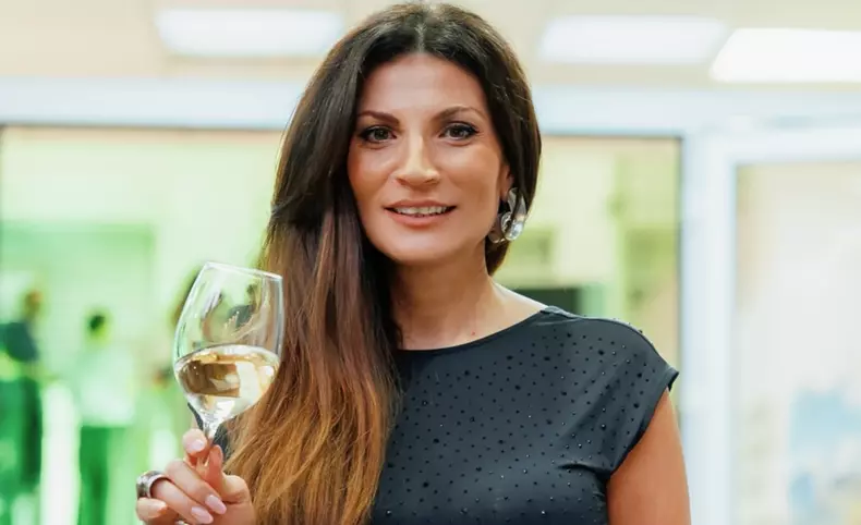 ioana-ginghina-1