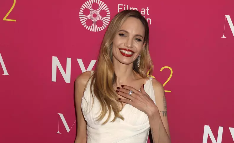 Angelina Jolie