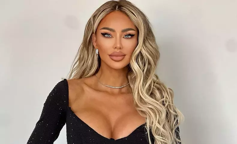 bianca-dragusanu-vacante-9