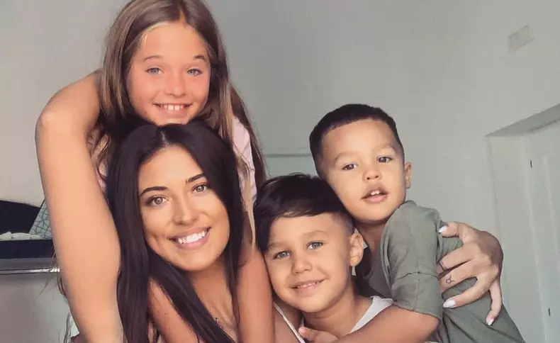 66387823_145856649851020_2488057968617154884_n