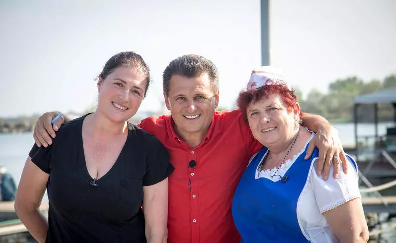 marlena-nea-marin-poftiti