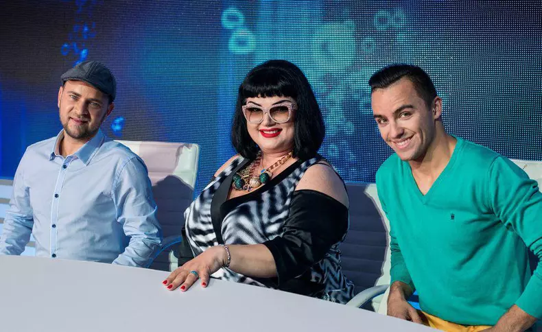 splash-vedete-la-apa-antena-1-8