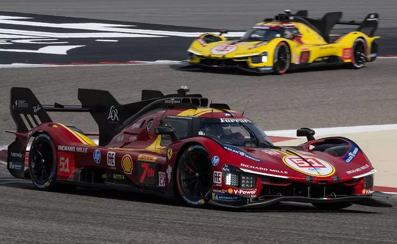 web_Ferrari_51_02