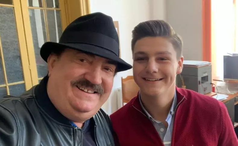 baiatul-de-suflet-petrica-mitu-stoian-melodie-111