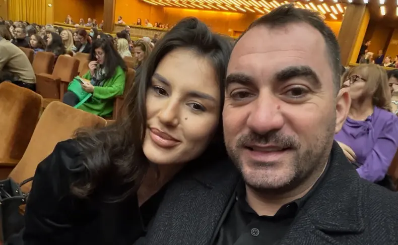pescobar cu lavinia