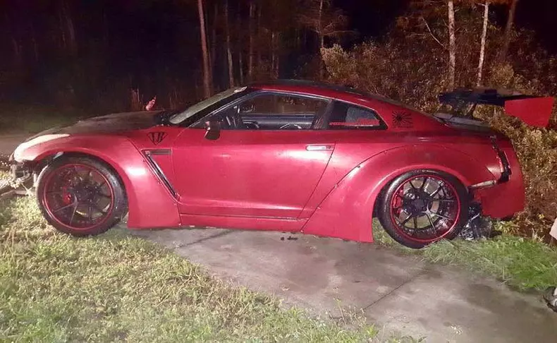 nissan gt-r accident (3)