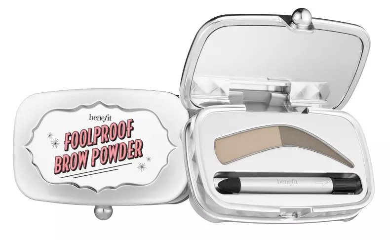 Pudră pentru conturarea sprâncenelor, Benefit, Foolproof Brow Powder, 122 lei, disponibilă Sephora