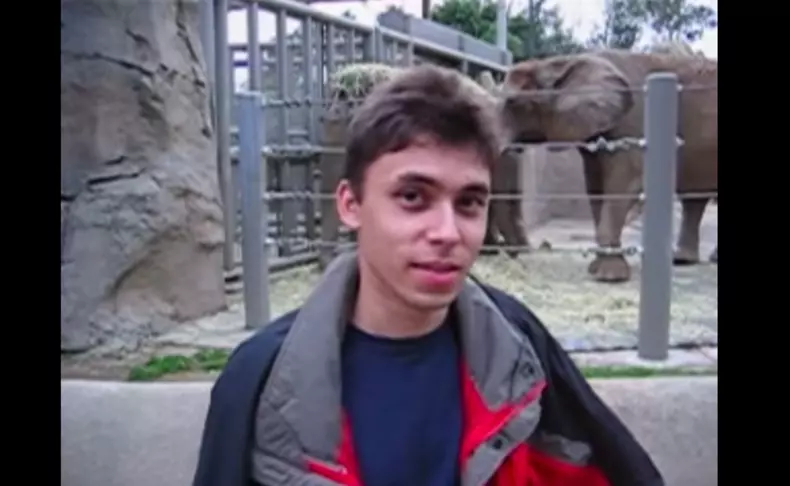 jawed-karim-me-at-the-zoo