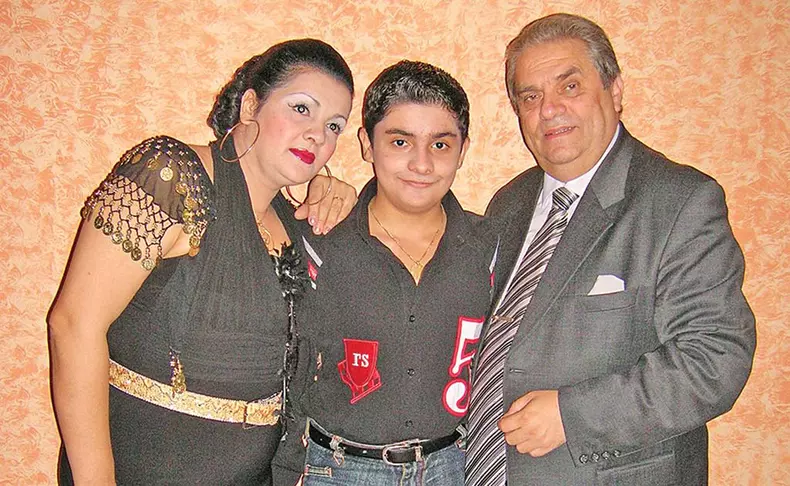 18-19-vedete-2-col-catanga