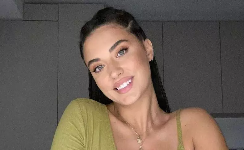 antonia-surpriza-mama1