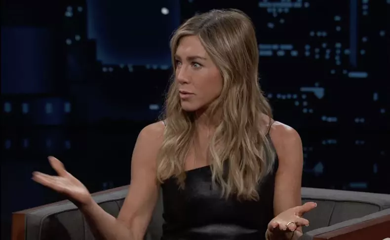 Jennifer Aniston dans le talk-show Jimmy Kimmel Live !