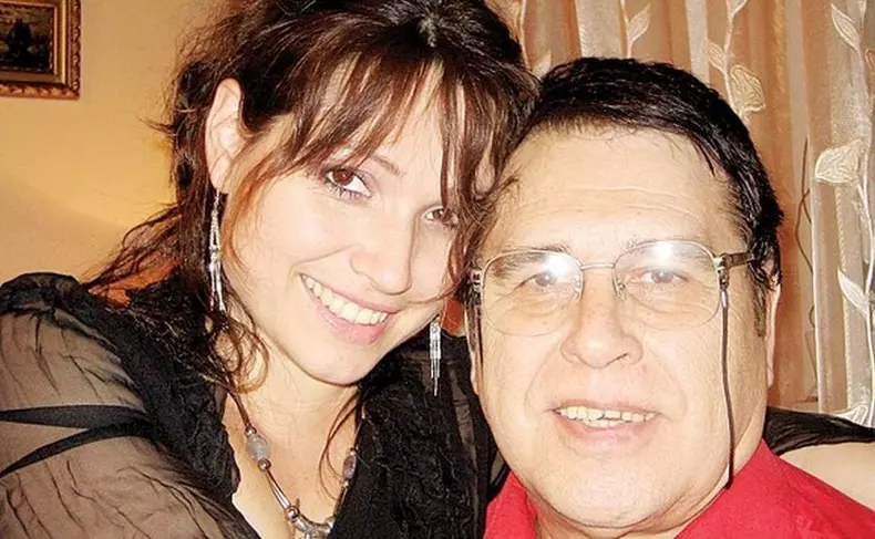 EXCLUSIV.-Marius-Teicu-un-munte-de-durere-la-3-ani-de-la-decesul-fiicei-Nu-am-mai-putut-compune-nimic