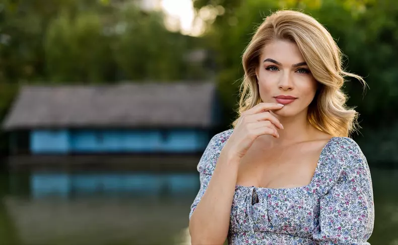 ella7