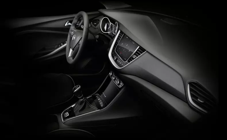 Stylish, functional Opel Grandland X