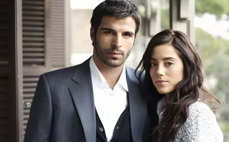 Cansu Dere și Mehmet Akif Alakurt