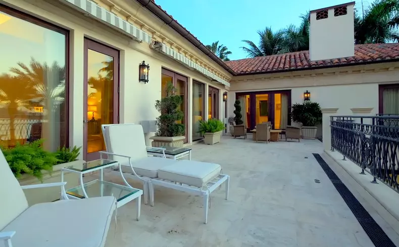 Jennifer Lopez and Alex Rodriguez Just Bought this $40 Million Dollar. Mansion in Miami