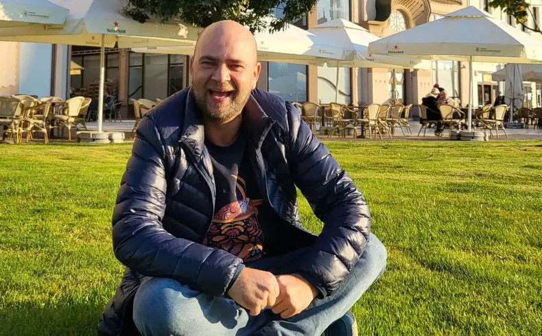 Cosmin Selesi vacanta