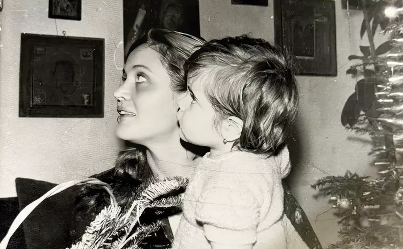 Diana Lupescu (4)