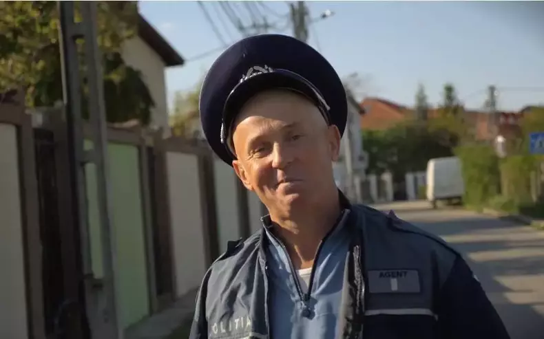 mugur-mihaescu-are-17-angajati-din-bangladesh-in-puburi-9