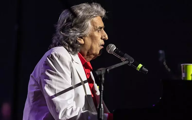 Toto Cutugno și-a anulat concertul de la Sala Palatului din cauza problemelor de sănătate