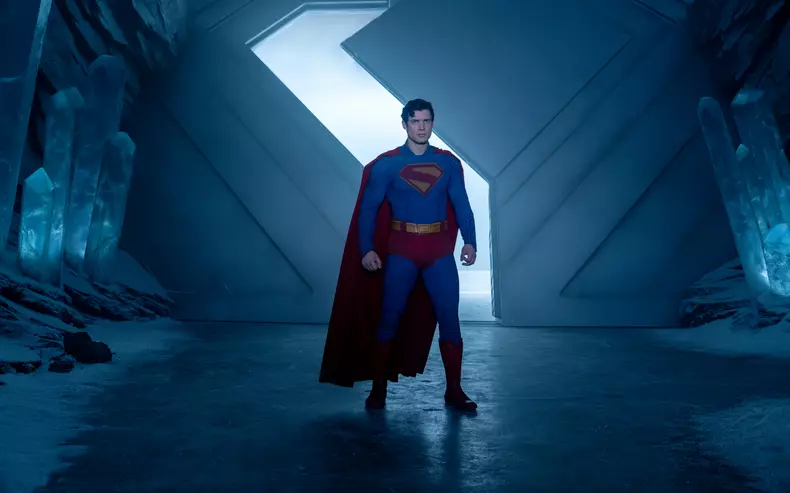 superman-(2025)_stil_68cafbe742289