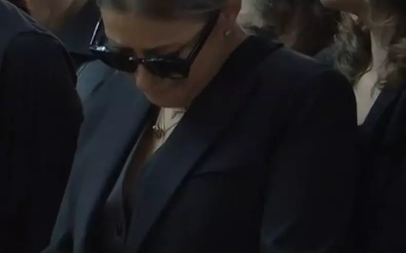 Anamaria Prodan la inmormantarea Ionelei Prodan 2