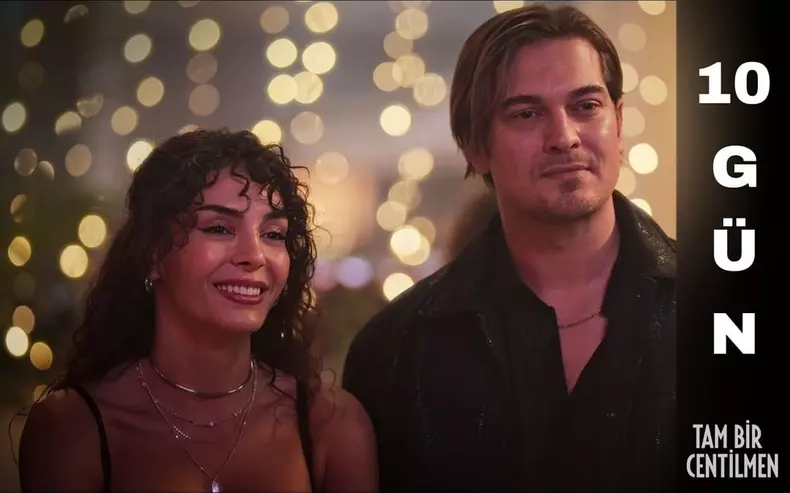 Çağatay Ulusoy va juca un gigolo în filmul „Un adevărat gentleman” de la Netflix. Când se lansează pelicula