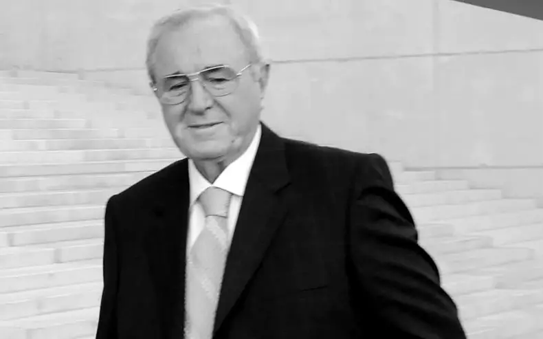 Viorel Păunescu4