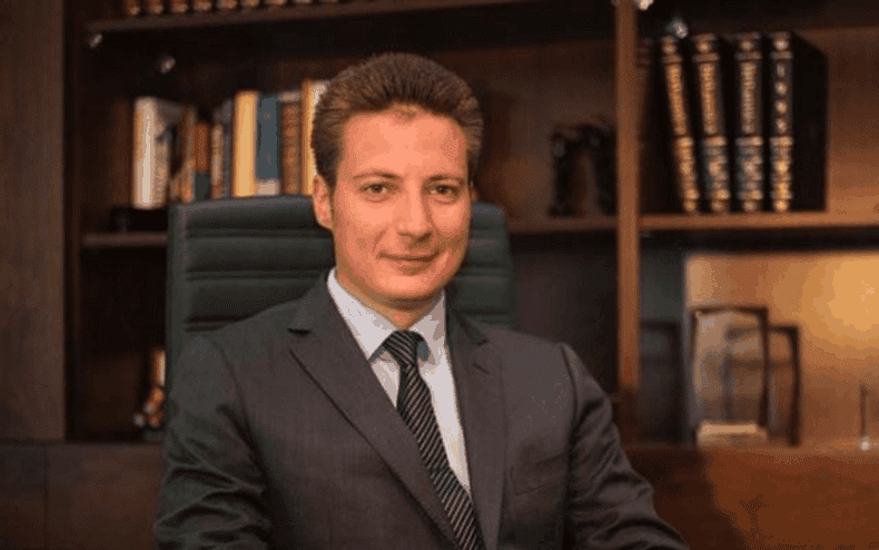 fiul lui ion caramitru