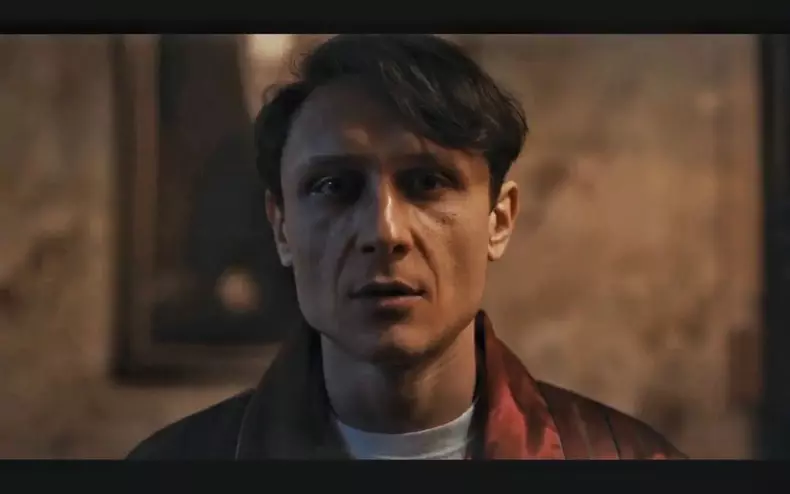 cezar-grumazescu-wednesday-4