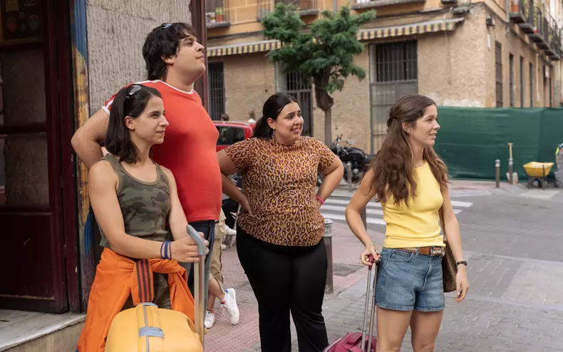 „Îndrăgostiți din nou”, serial Netflix