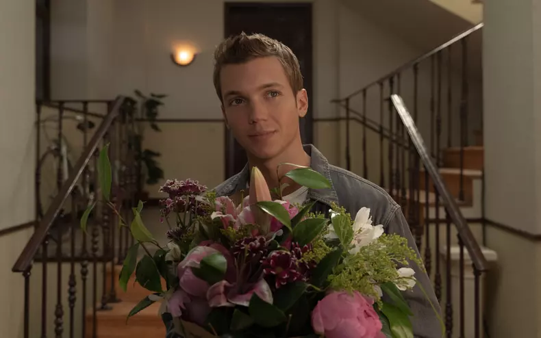 „Îndrăgostiți din nou”, serial Netflix