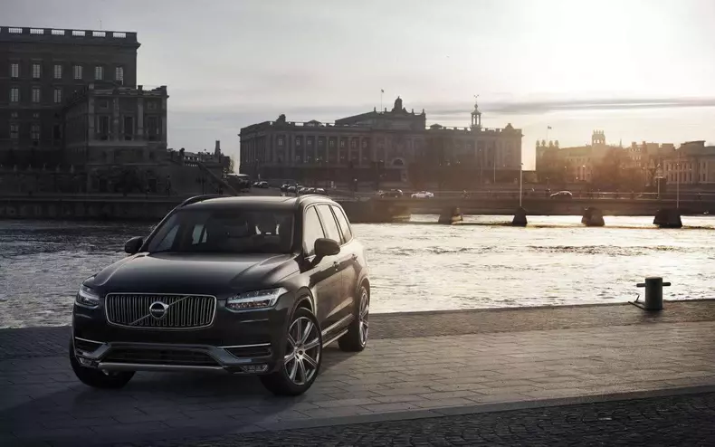 volvo xc90 (10)