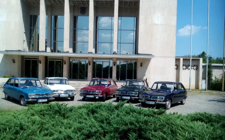 intalnirea de renault 16