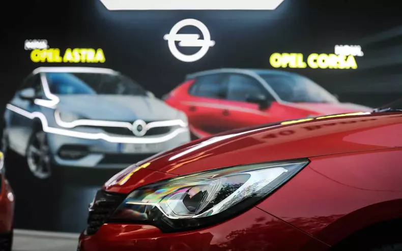 opel-astra-facelift-corsa-preturi-romania-2019 (2)