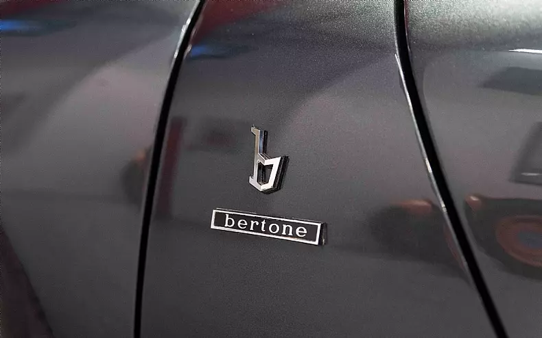 Lamborghini Miura SV 04