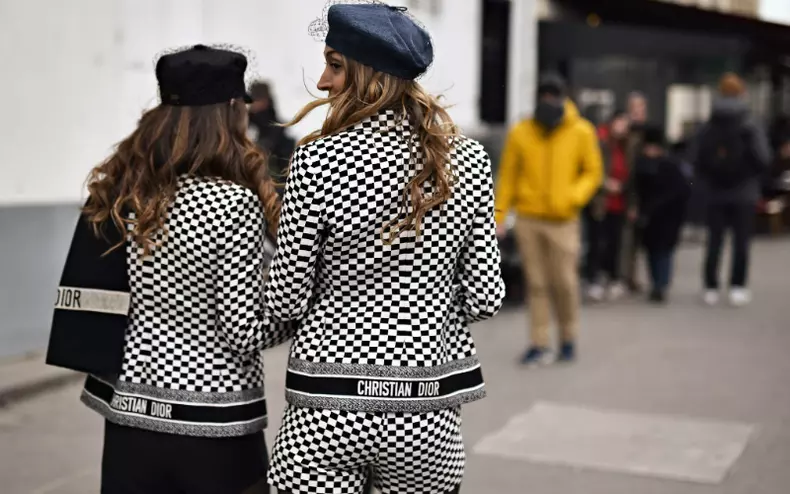 Moda străzii de la Paris Fashion Week (29)