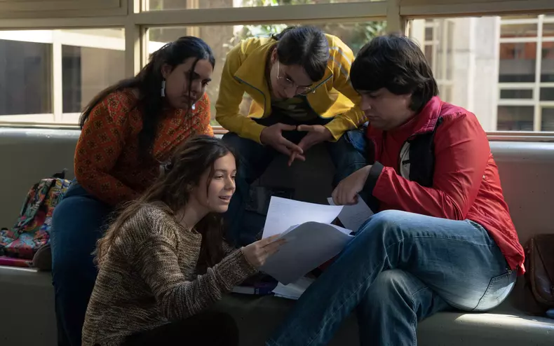 „Îndrăgostiți din nou”, serial Netflix